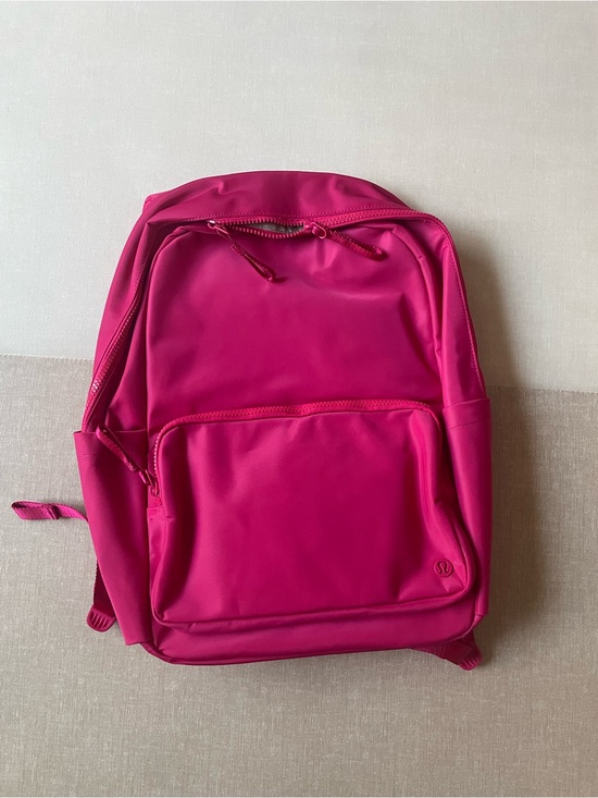 lululemon athletica Handbags - Lululemon Everywhere Backpack 22L - Calypso Pink